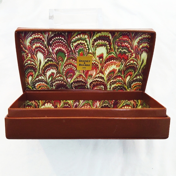 Vintage Dooney & Bourke Leather Accessories Box- Collectible! - Picture 4 of 6